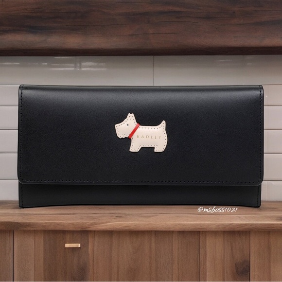 RADLEY LONDON Handbags - RADLEY LONDON Scottie Dog Wallet in Black NWT